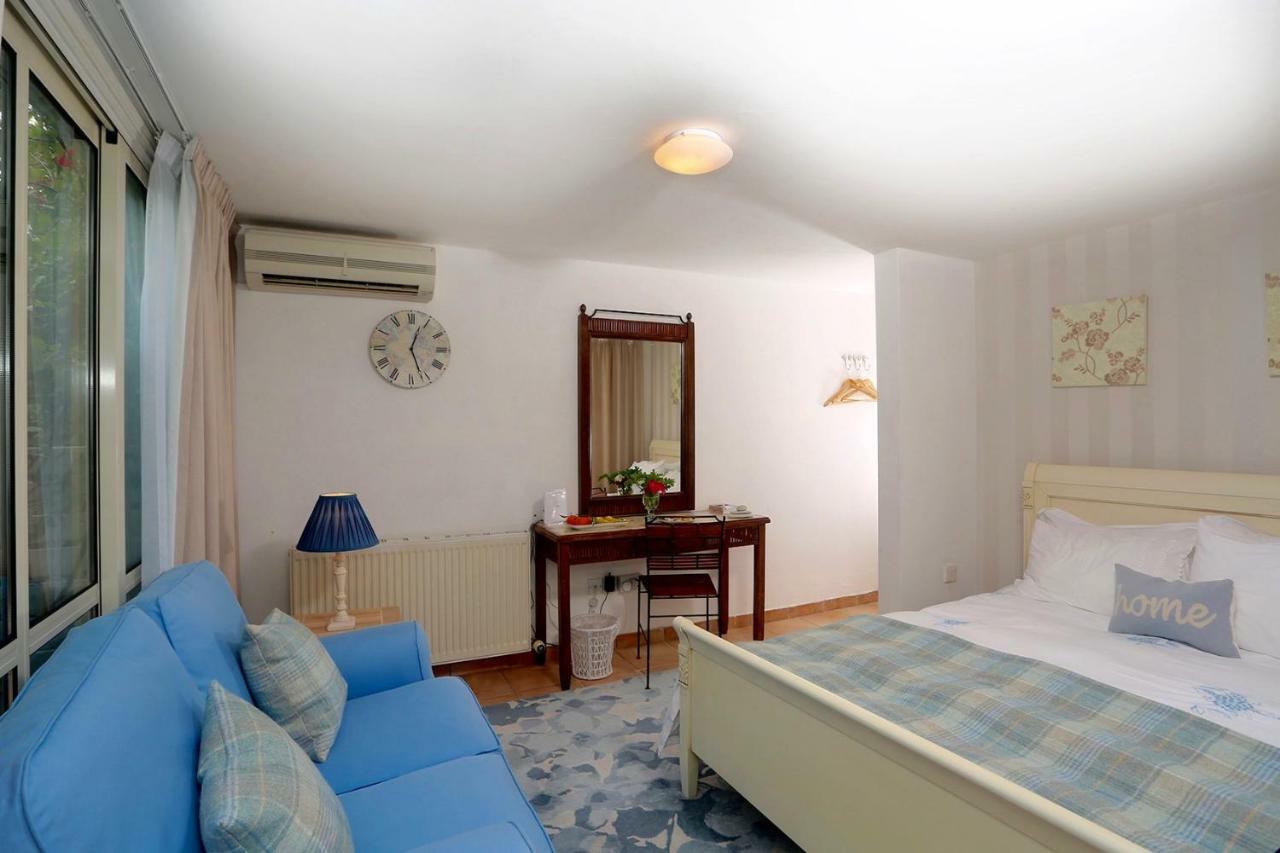 Отель Sunny Garden Studio Никосия Экстерьер фото